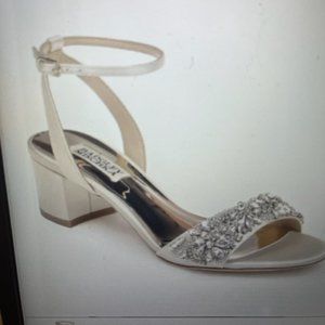 Badgley Mischka Collection Ivanna Ankle Strap Sandal. Wonderful bridal shoe
